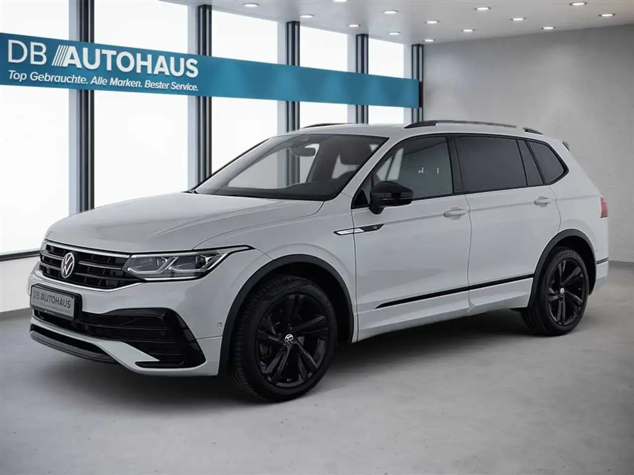 Volkswagen Tiguan Allspace R-Line 2.0 TSI DSG 4MOTION — photo 1 of 39
