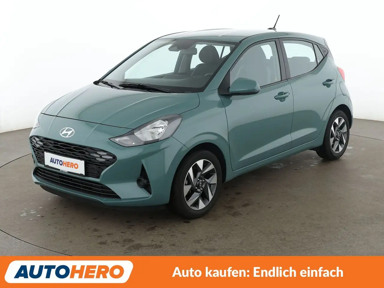 Hyundai i10 1.2 Trend*NAVI*CAM*TEMPO*SHZ* — photo 1 of 31