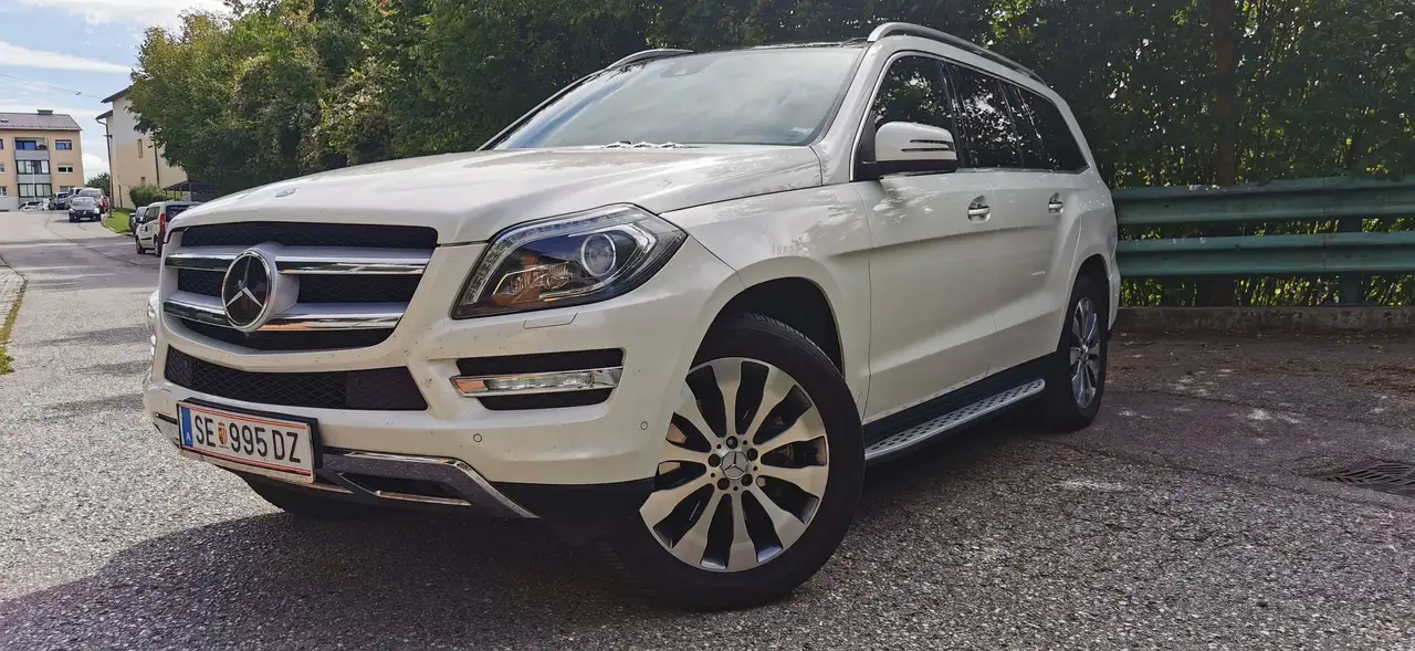 Mercedes-Benz GL 350 GL 350 BlueTEC 4MATIC Aut. — photo 1 of 40