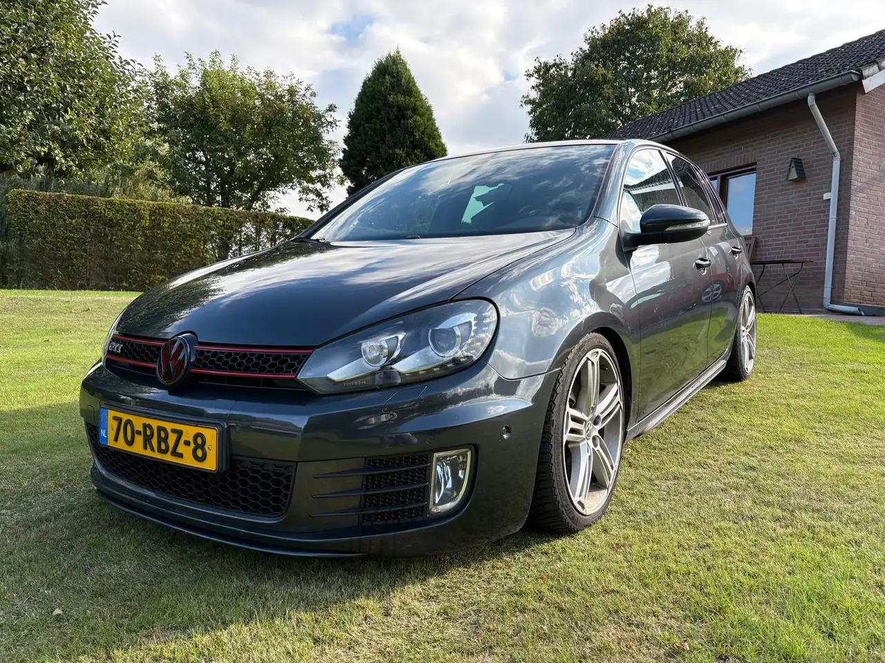 Volkswagen Golf Golf 2.0 GTI — photo 1 of 14