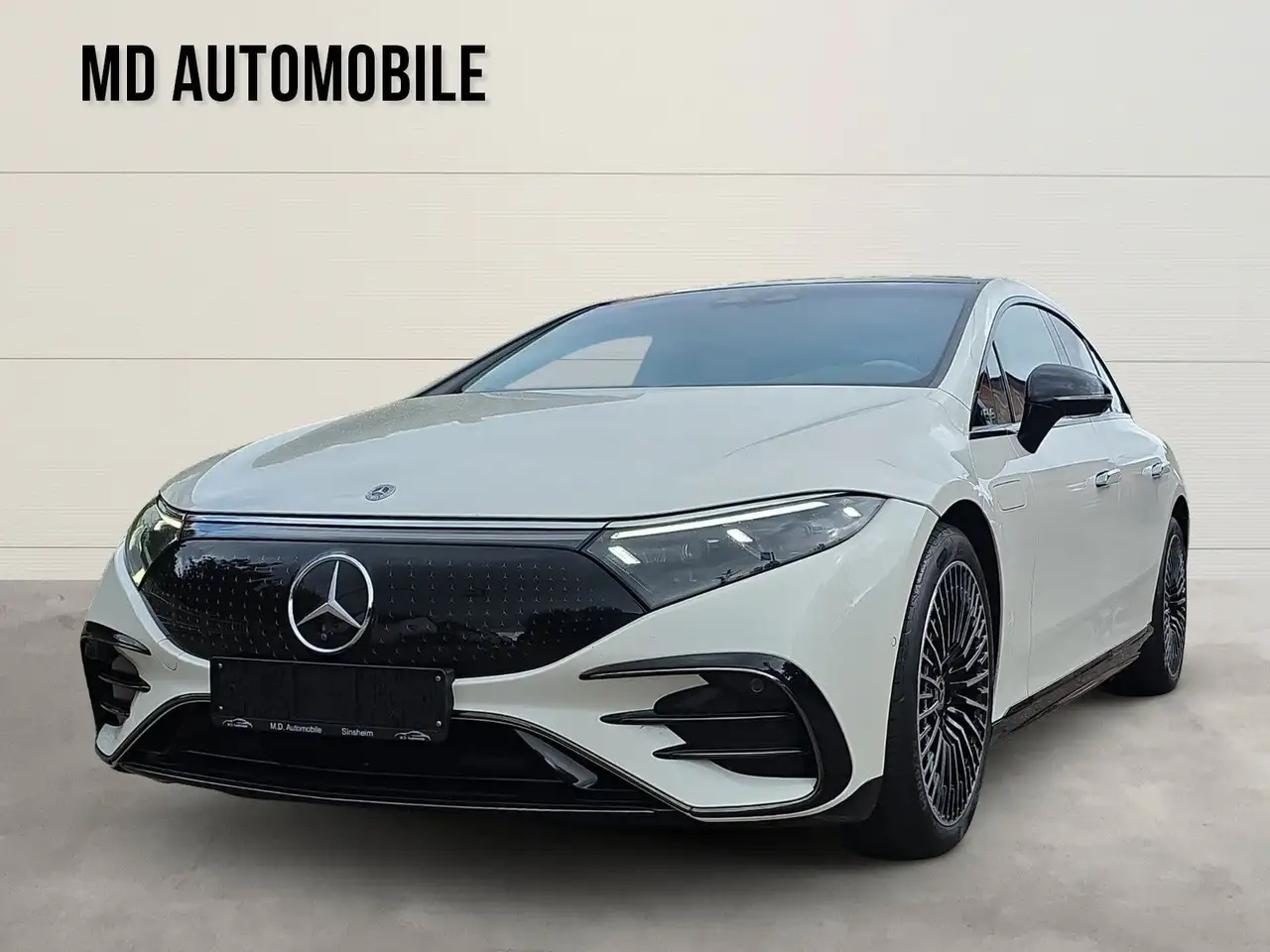 Mercedes-Benz EQS 580 4Matic AMG Line Panorama Massage Hyper — photo 1 of 25
