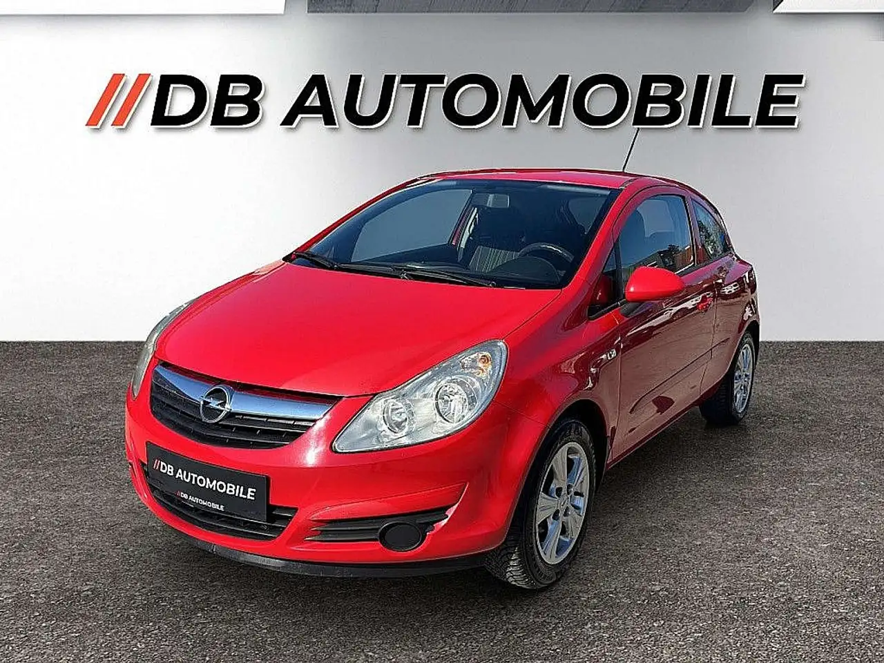 Opel Corsa 1,2 Edition — photo 1 of 17
