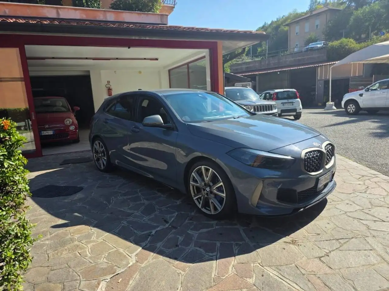 BMW 135 M 135i xdrive auto — photo 1 of 15