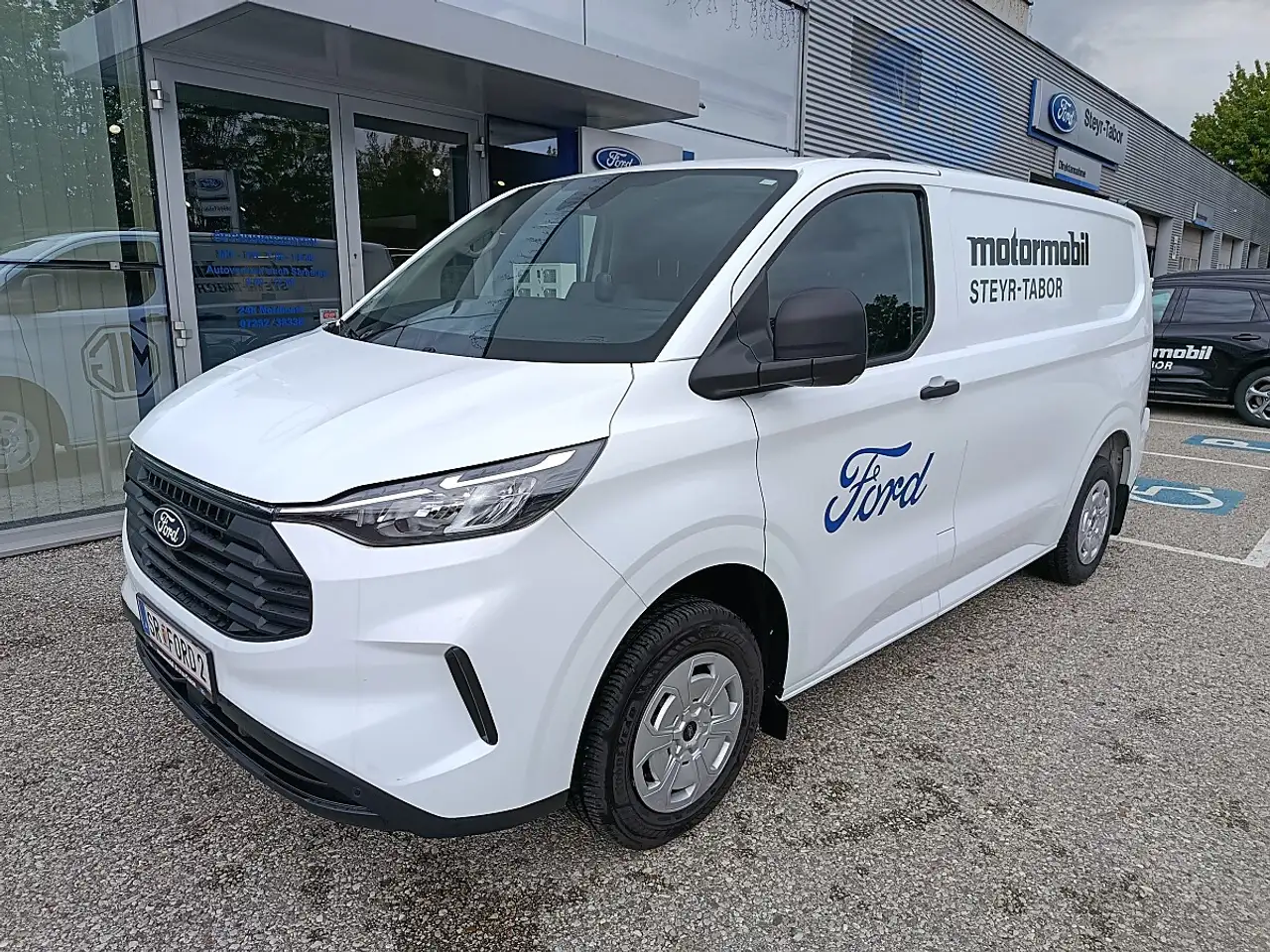 Ford Transit Custom Kasten 2,0 EcoBlue L1H1 280 Trend *VORFÜHRWAGEN* — photo 1 of 21