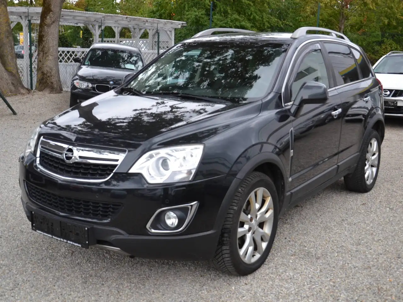 Opel Antara Cosmo 4x4 Leder, Navi, abn. AHK, Euro5 viel mehr — photo 1 of 15