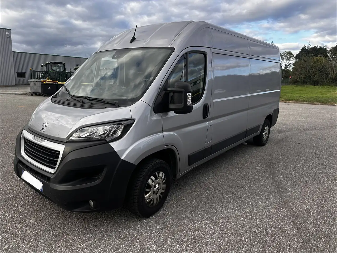 Peugeot Boxer L3H2 Peugeot Boxer 2.2 BLUEHDI 140ch — photo 1 of 9