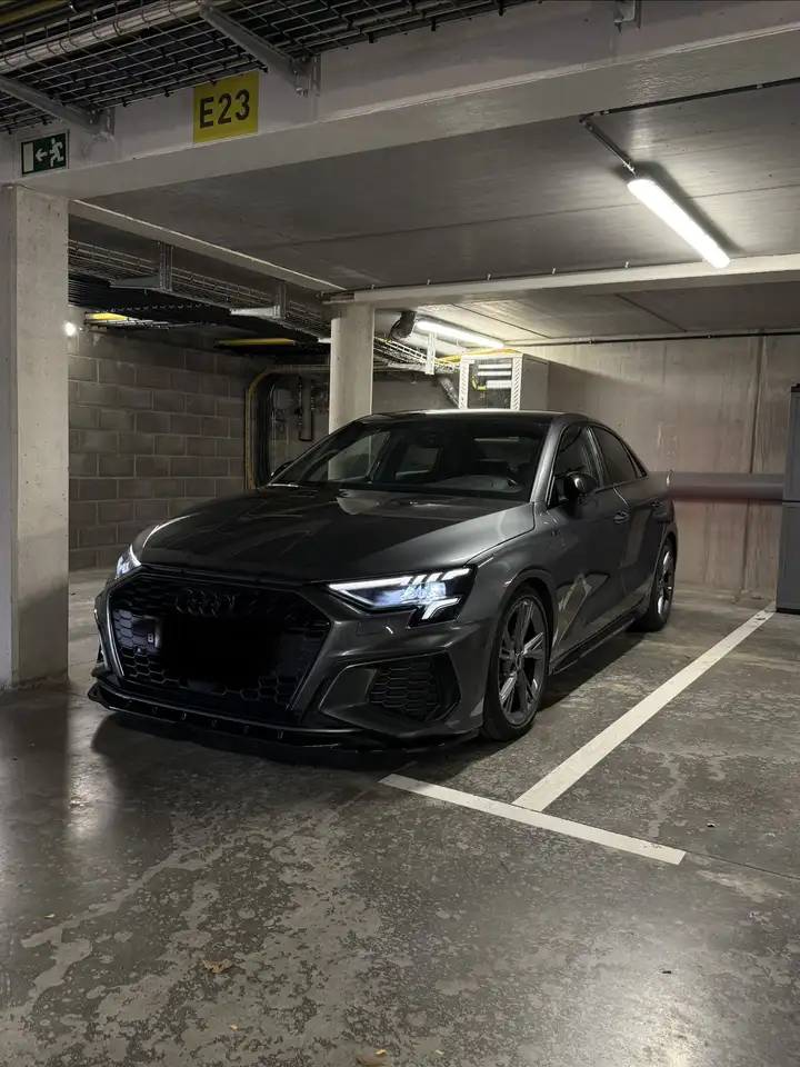 Audi A3 Audi A3 Limousine 2TDI 116chevaux — photo 1 of 5