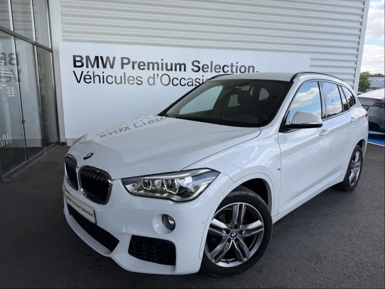 BMW X1 sDrive18dA 150ch M Sport Euro6c — photo 1 of 17