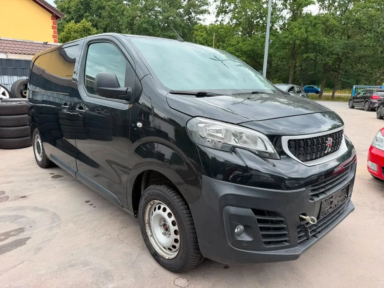 Peugeot Expert Kasten Asphalt L2 — photo 1 of 14