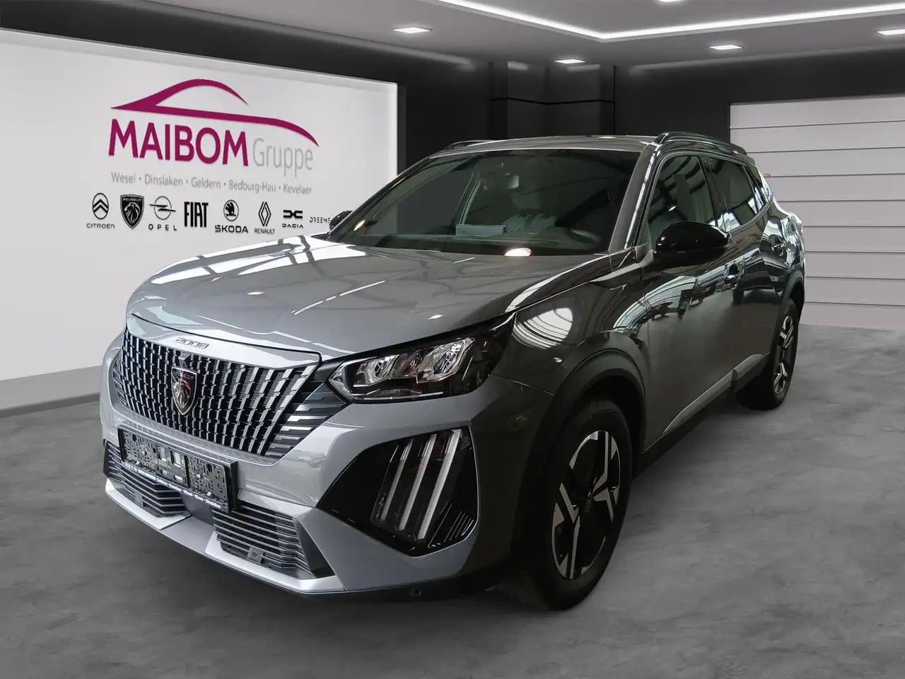 Peugeot 2008 Hybrid 145 Allure e-DSC6 — photo 1 of 21