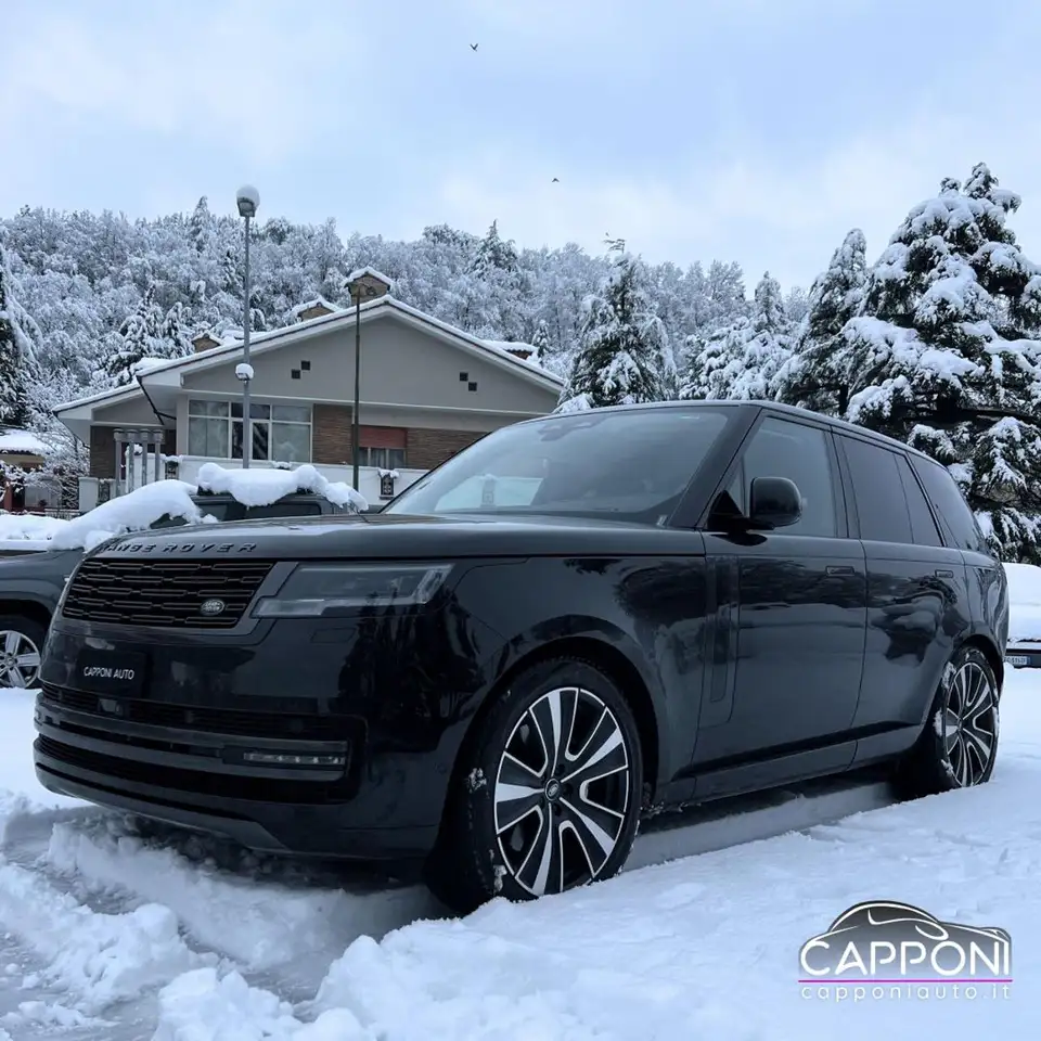 Land Rover Range Rover Vogue HSE 3.0D IBRIDO — photo 1 of 15