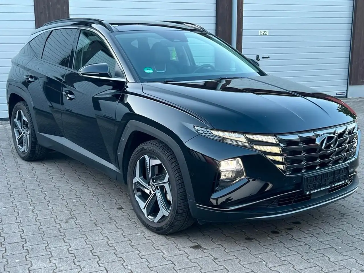 Hyundai TUCSON Select Hybrid 2WD — photo 1 of 15