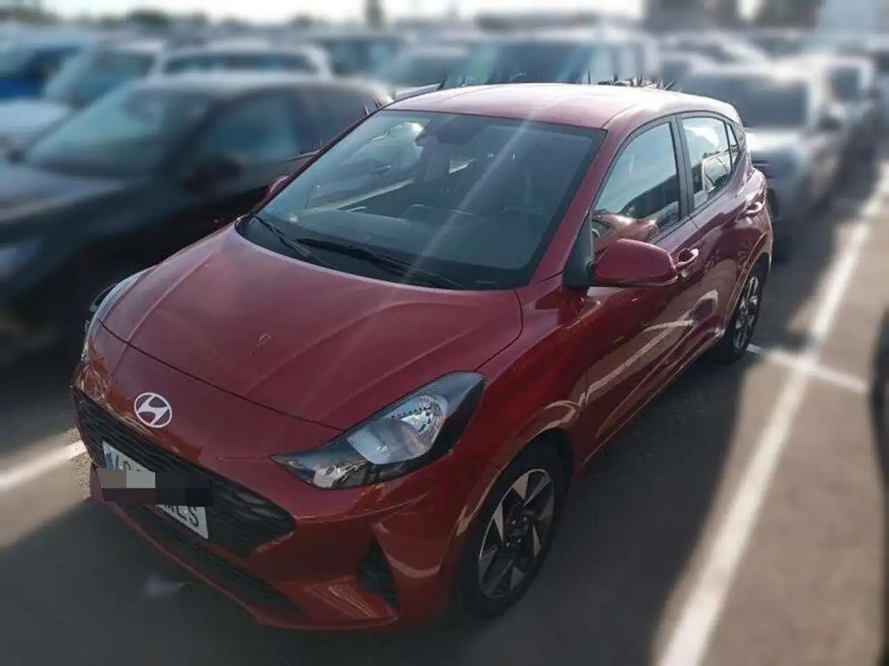 Hyundai i10 1.0 Klass — photo 1 of 13