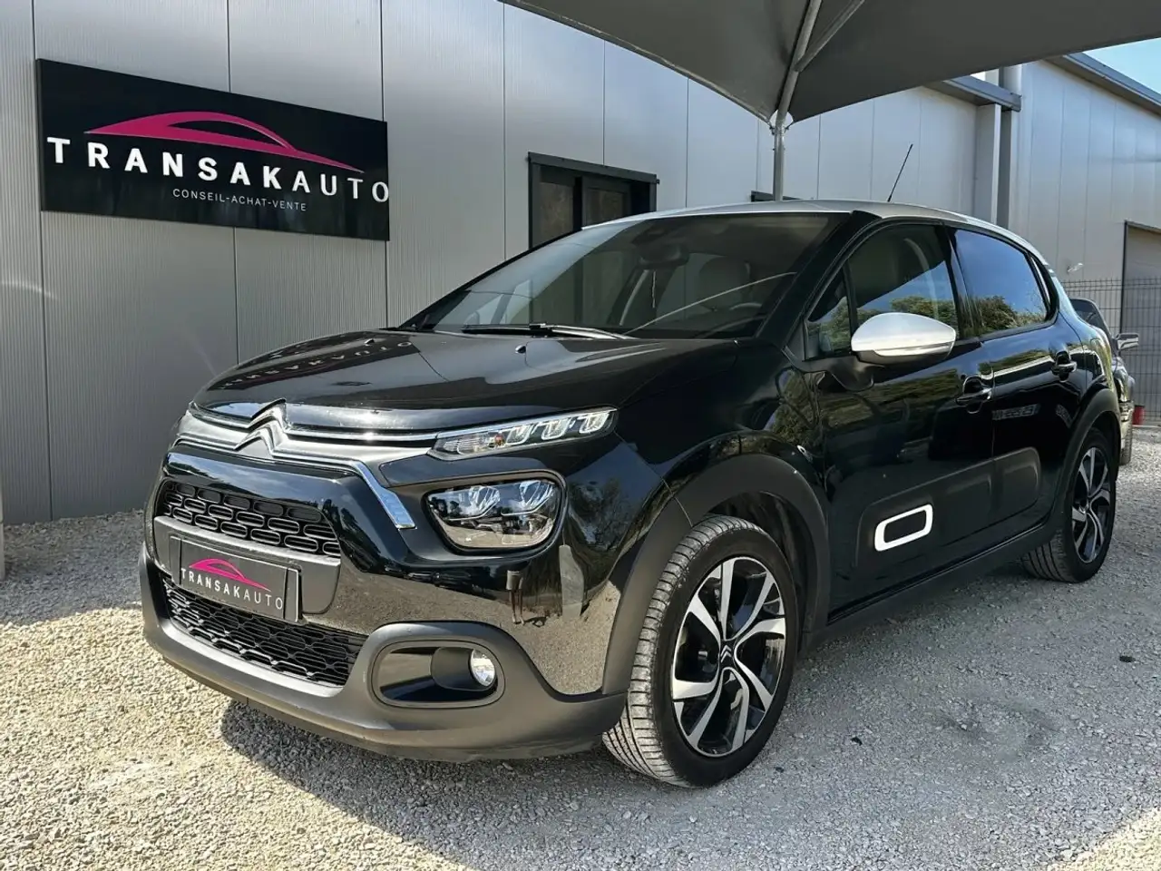 Citroen C3 1.2 110cv Shine EAT6 Carplay Camera Regulateur — photo 1 of 15