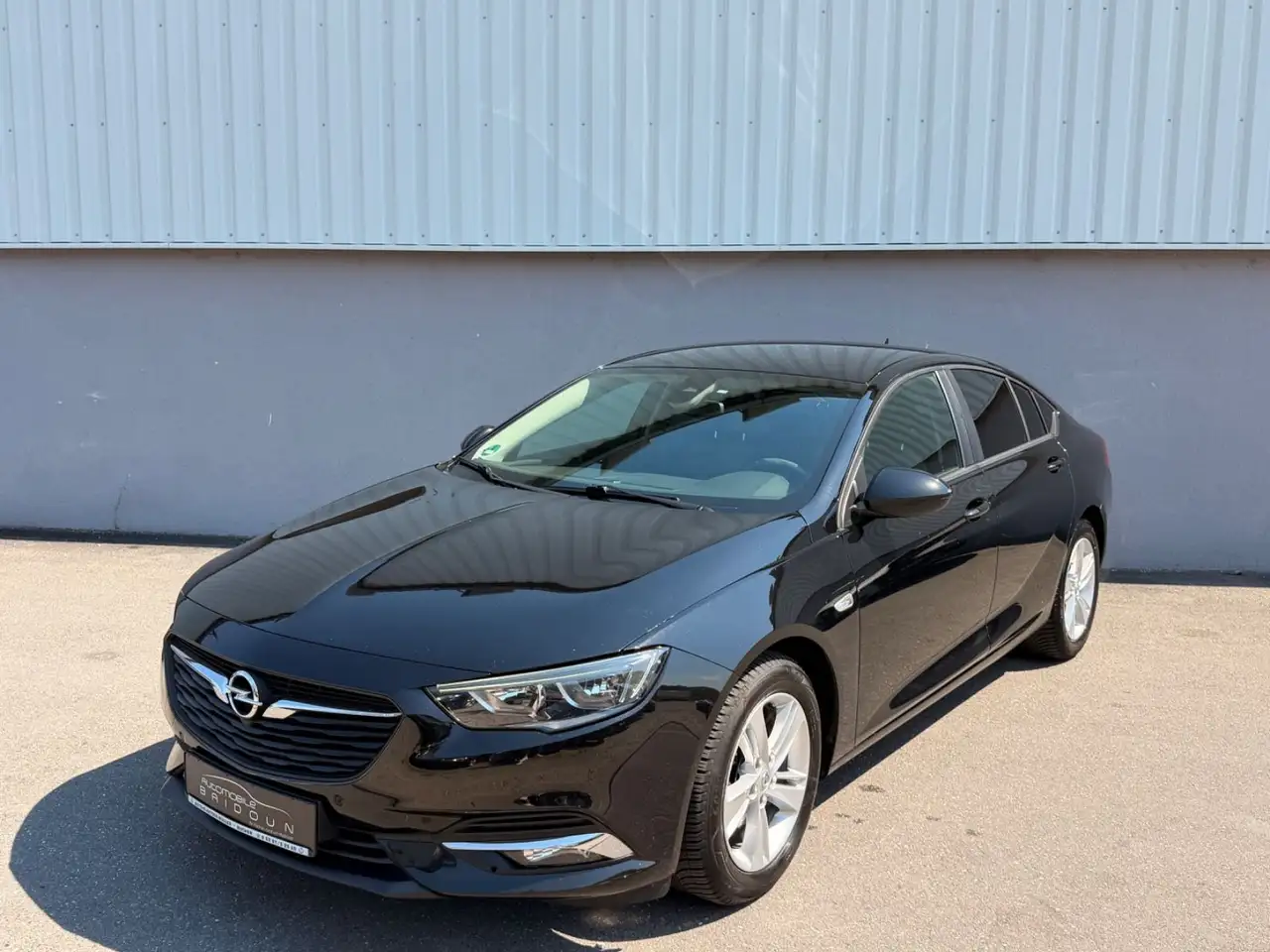 Opel Insignia B Grand Sport Edition — photo 1 of 14