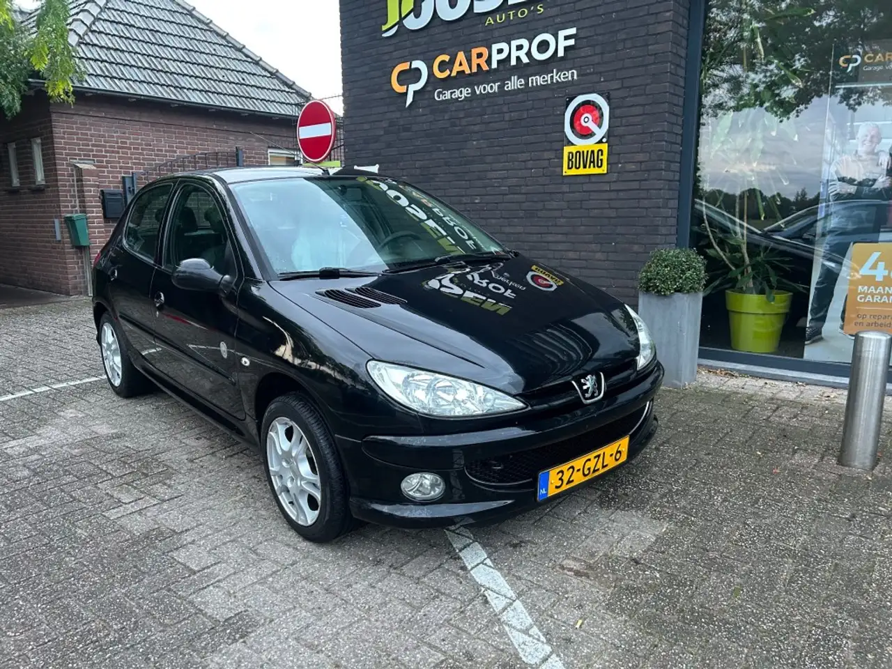 Peugeot 206 1.4 GENERATION — photo 1 of 14