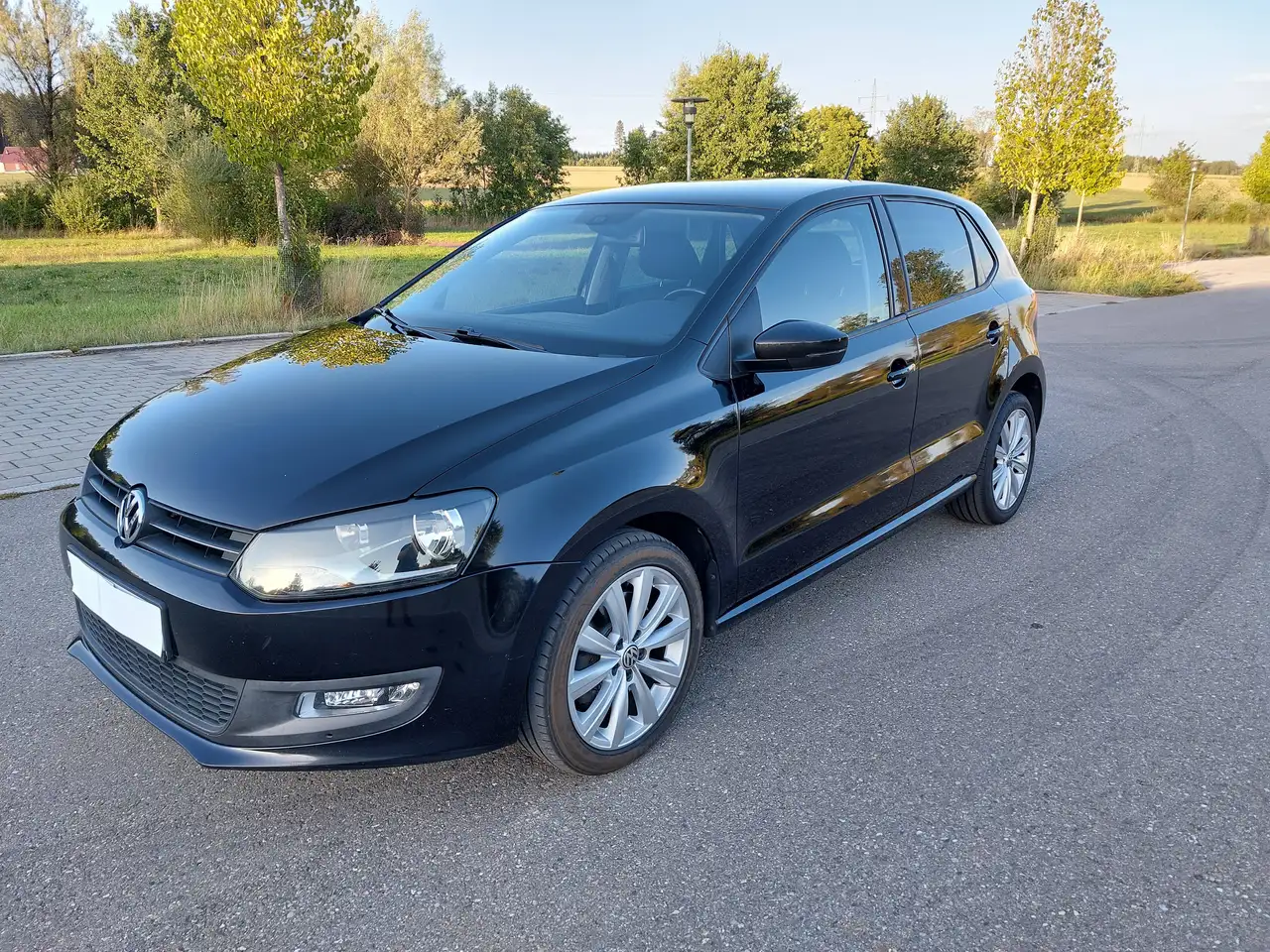 Volkswagen Polo Polo V Diesel 5-Türer 1.6 TDI Team — photo 1 of 15