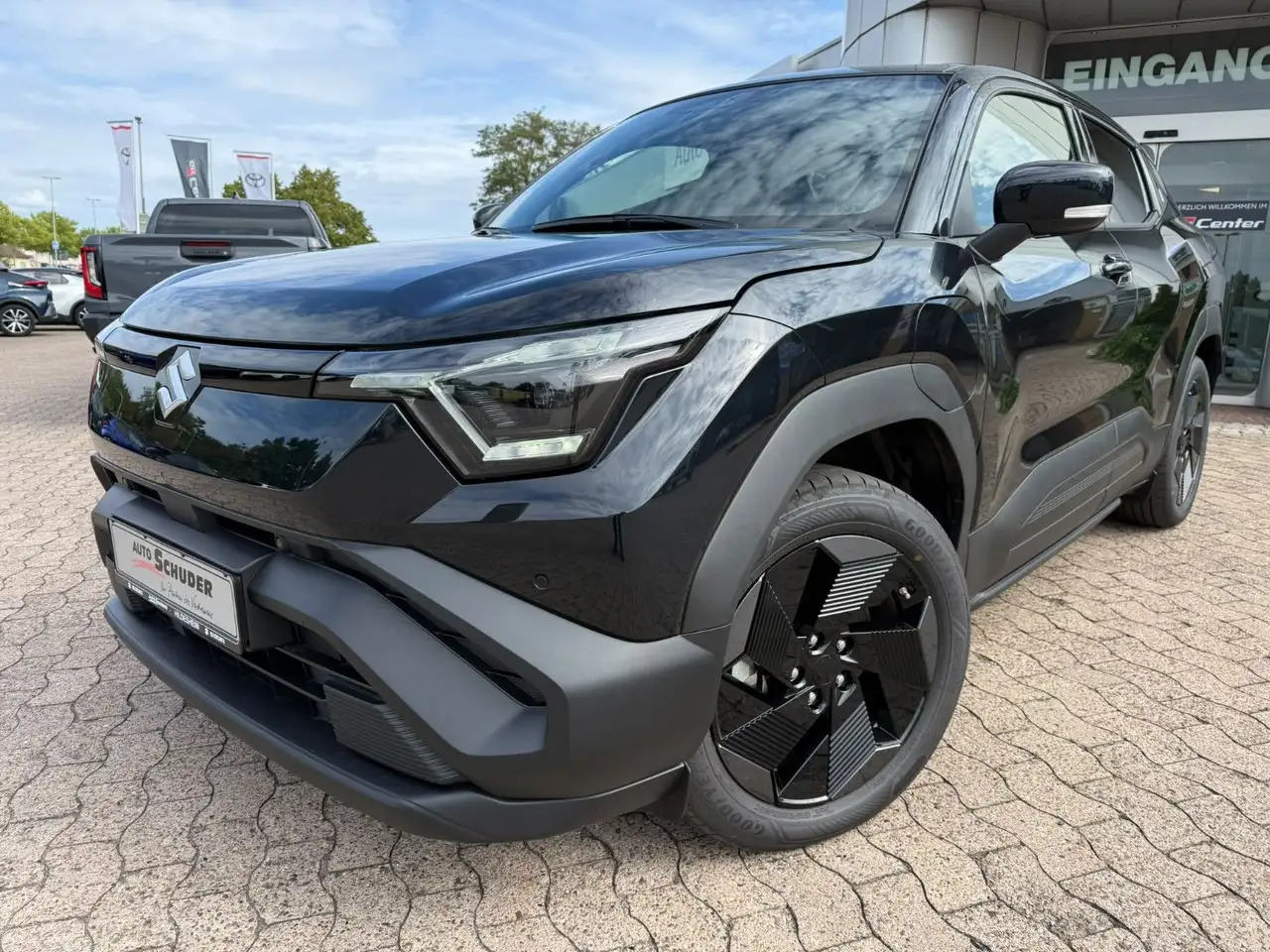 Suzuki Sonstige e Vitara 128 kW eAxle Comfort — photo 1 of 8