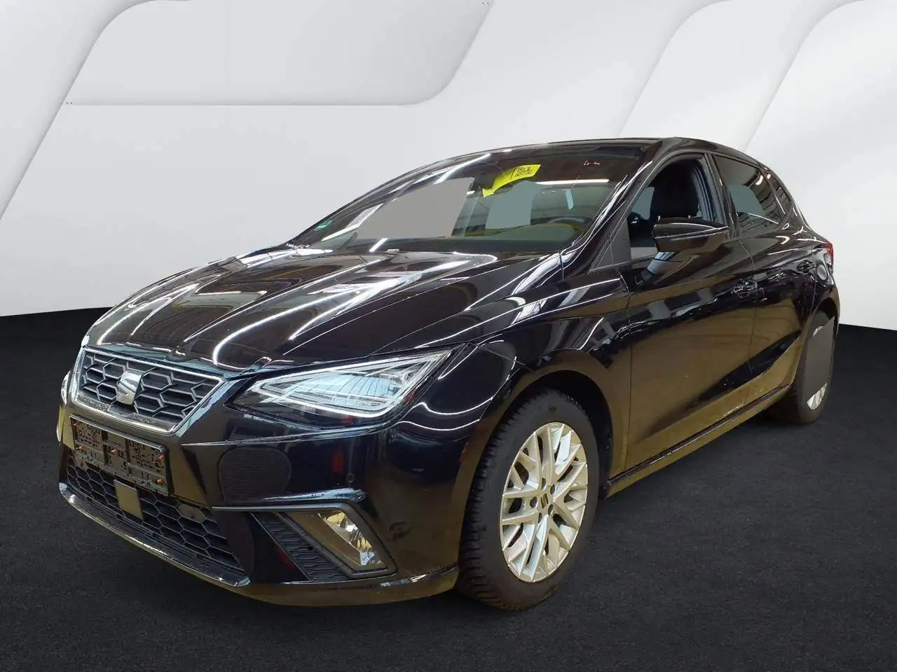 SEAT Ibiza FR 1.5 TSI DSG - LM Vision Plus Navi ACC SHZ Keyle — photo 1 of 4