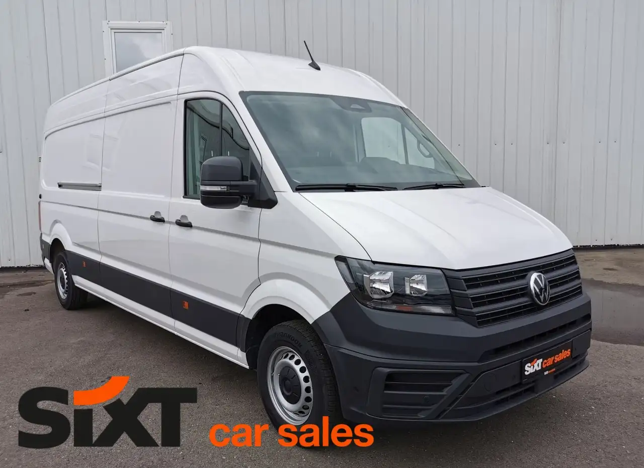 Volkswagen Crafter Kasten 35 L3H2|NAV|ParkAss+RFK|Climatic — photo 1 of 19