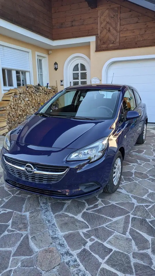 Opel Corsa 1.2 Edition — photo 1 of 8
