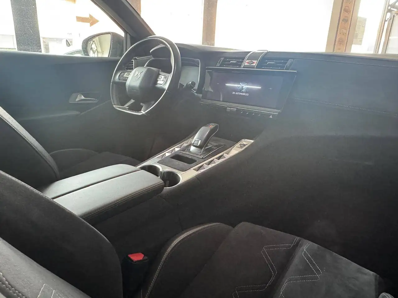 2023 DS Automobiles DS 7 1.5 bluehdi Performance Line 130cv TG: GP743BE, photograph 9