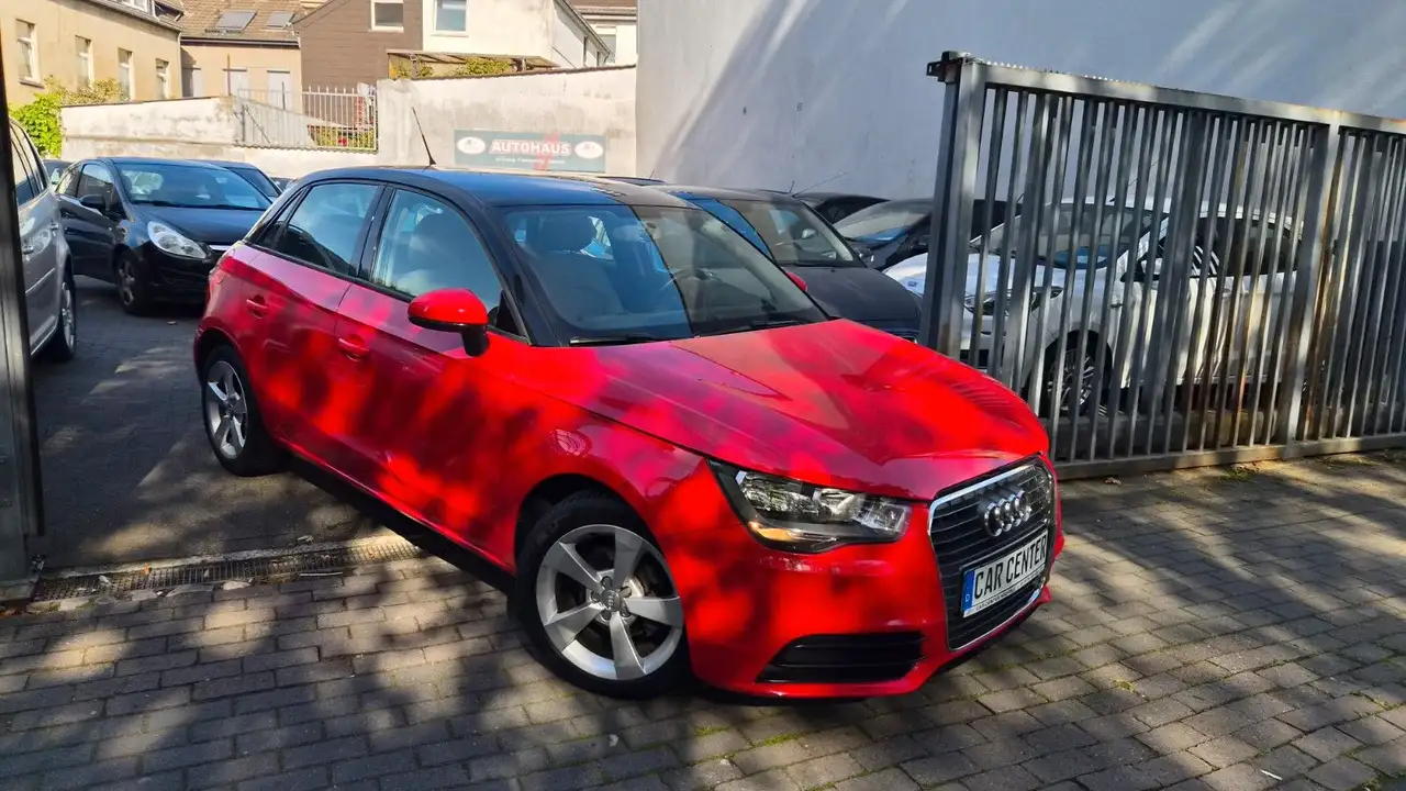 Audi A1 Sportback CarPlay+Klima — photo 1 of 15