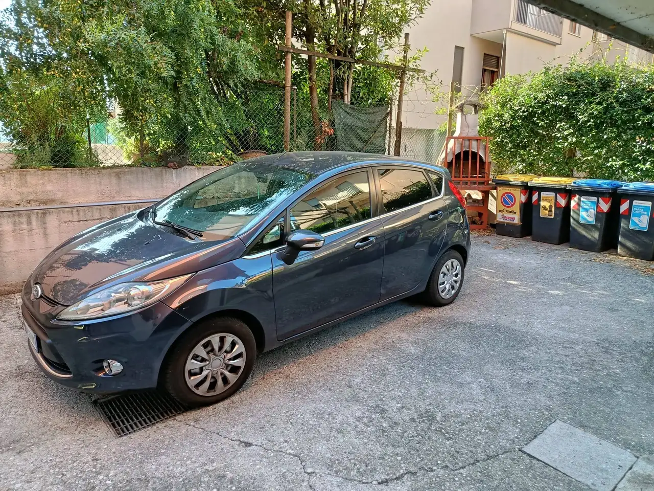 Ford Fiesta Fiesta VI 2008 5p 1.4 16v Titanium Gpl — photo 1 of 4