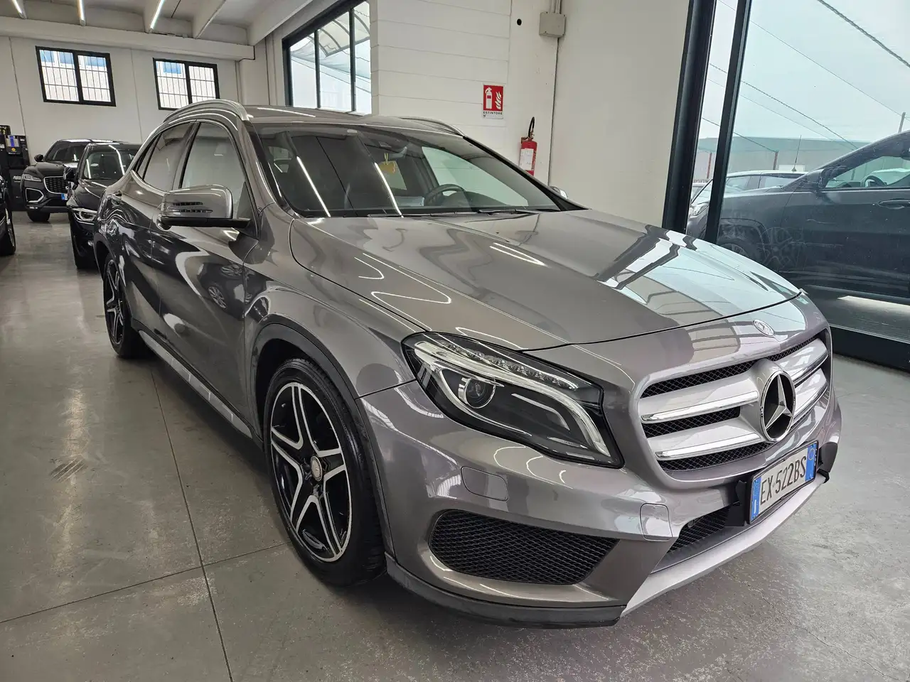 Mercedes-Benz GLA 250 Premium 4matic BENZINA / AUTOMATICO — photo 1 of 12