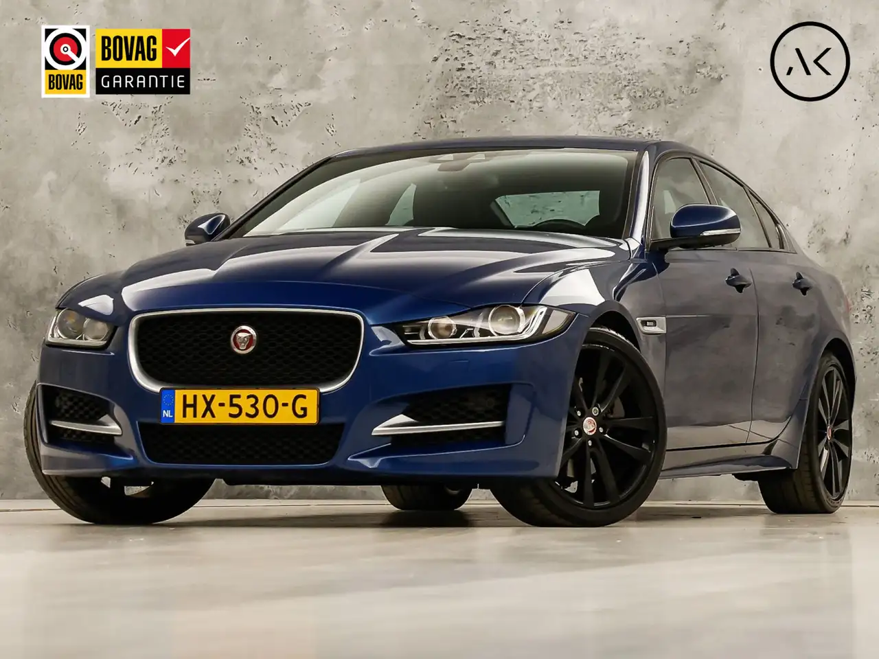 Jaguar XE 2.0 Portfolio 241Pk Automaat (NAVIGATIE, MERIDIAN — photo 1 of 32