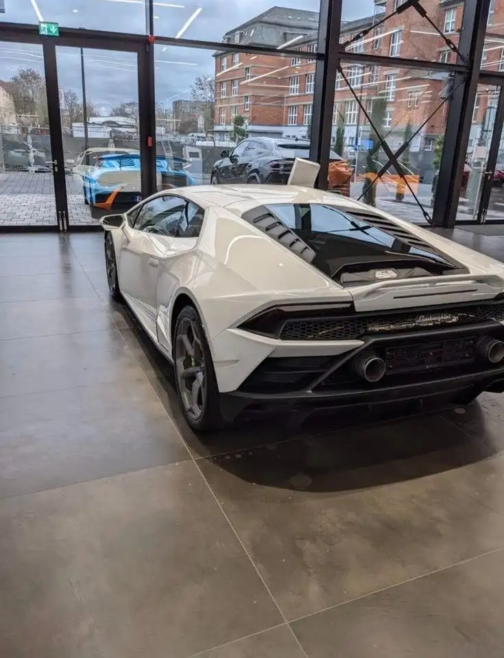 2020 Lamborghini Huracán EVO RWD *UNFALLFREI *ERSTLACK *FOLIE, photograph 10