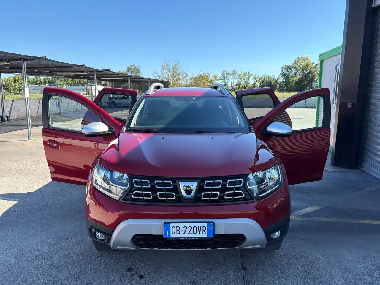 Dacia Duster Duster II 2018 1.0 tce Prestige Eco-g 4x2 100cv — photo 1 of 14
