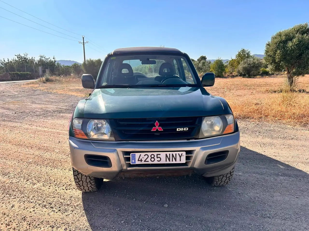 Mitsubishi Montero Montero 3.2 DI-D GLS — photo 1 of 11
