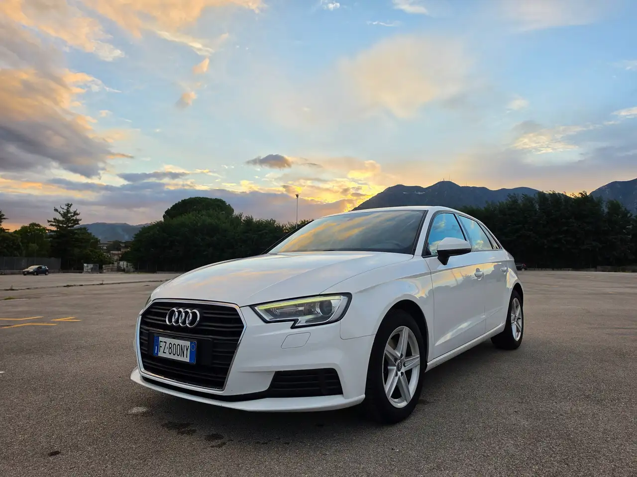 Audi A3 A3 III 2016 Sportback Sportback 30 1.6 tdi Business 116cv my19 — photo 1 of 9