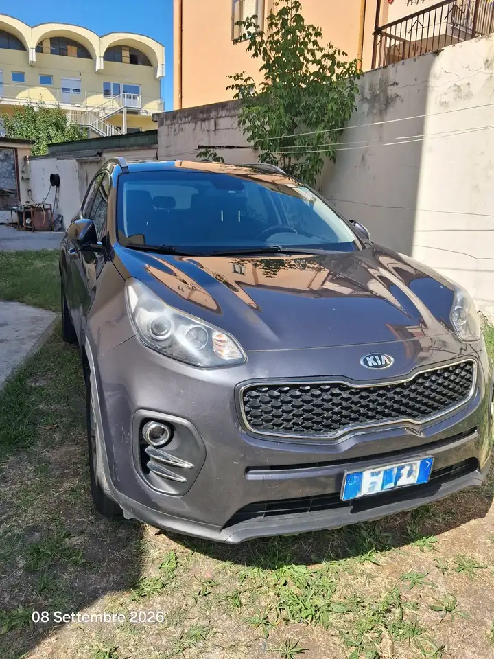 Kia Sportage 1.7 crdi Active 2wd 115cv — photo 1 of 13