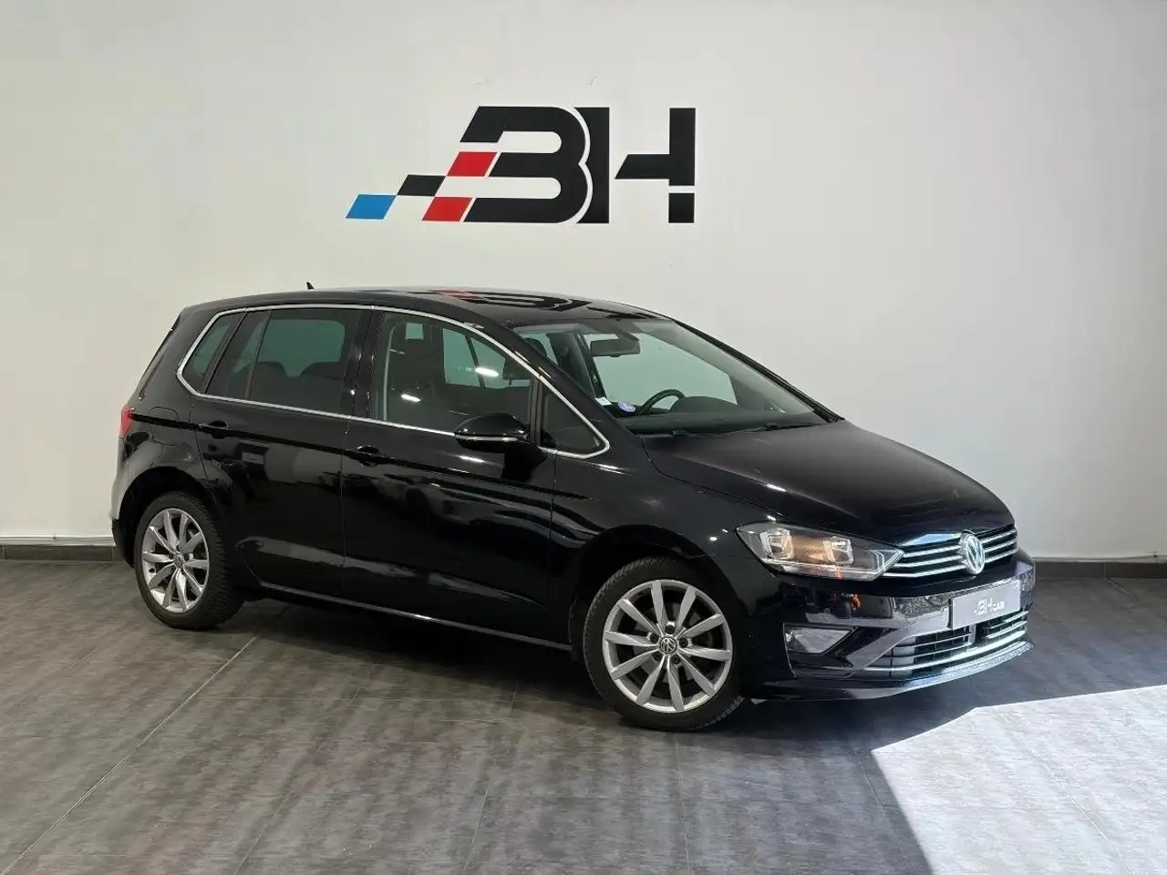 Volkswagen Golf Sportsvan BLUEMOTION CARAT 1.4 TSI 125 CV DSG 7/CARPLAY/REGULATEUR/GARANTIE 3 MOIS — photo 1 of 29