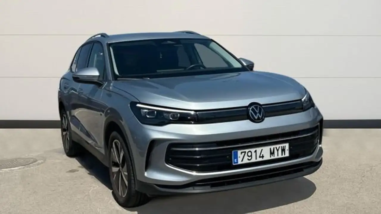 Volkswagen Tiguan 2.0 TDI 110KW MAS DSG 150 5P — photo 1 of 25
