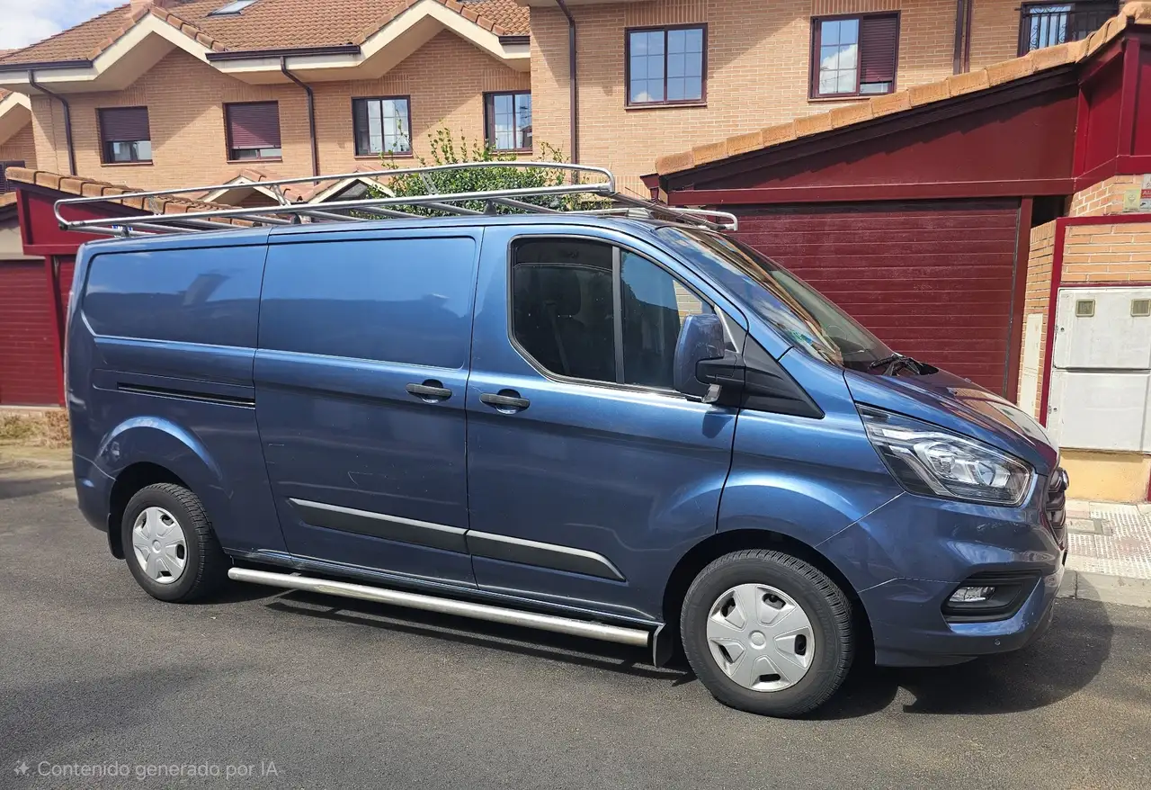 Ford Tourneo Custom Grand 2.0 EcoBlue Hybrid Trend 130 — photo 1 of 12