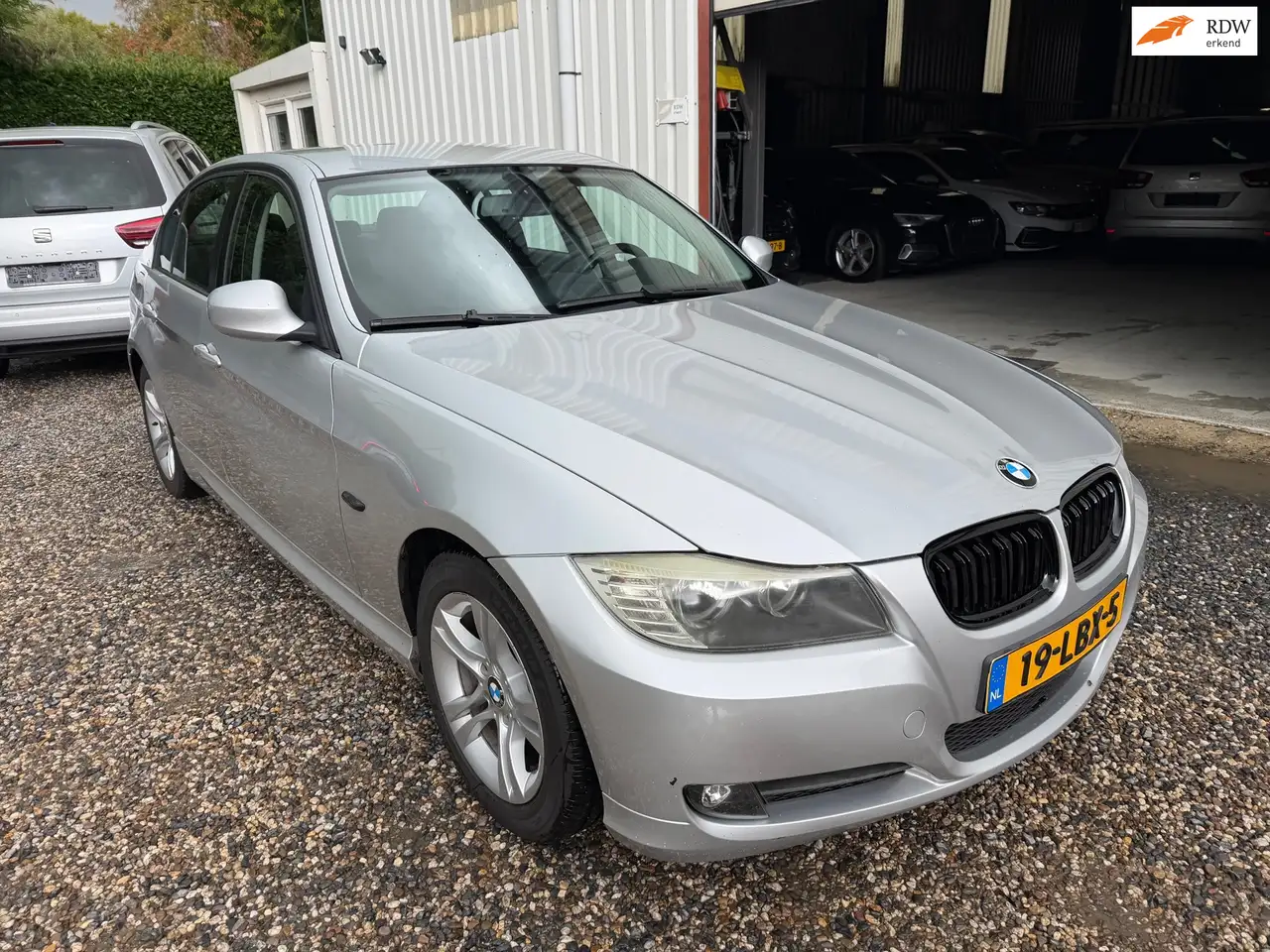 BMW 318 3-serie 318i Business Line NEW-KETTING.NAVI.CLIMA. — photo 1 of 29