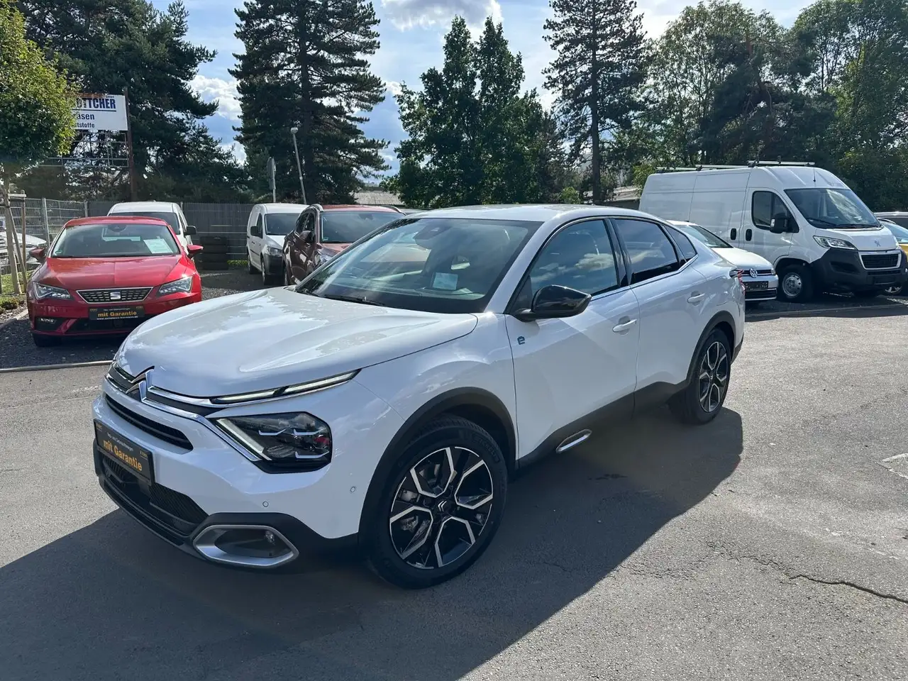 Citroen Sonstige ë-C4 X *LED*360°-Kamera*Navi*Head-Up*5-TKM — photo 1 of 24