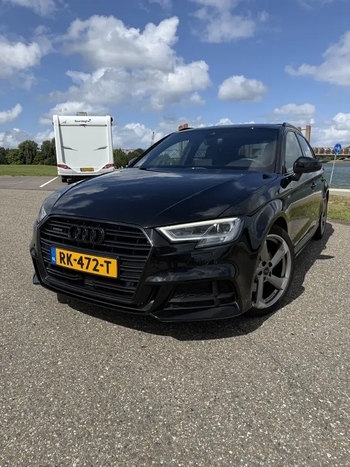Audi A3 Audi A3 2.0 TFSI Quattro 280 pk S-line Pano Full — photo 1 of 20