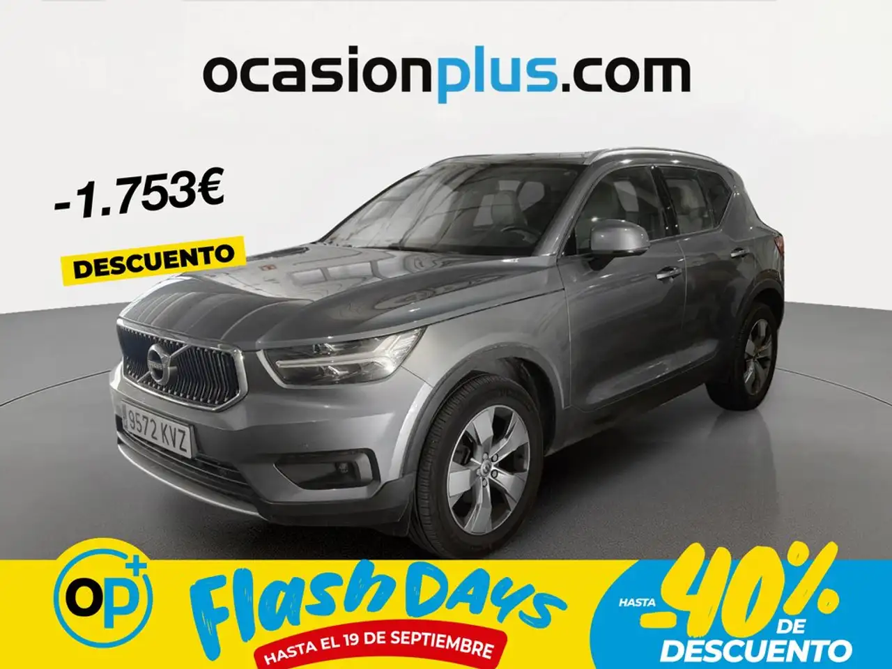 Volvo XC40 T3 Momentum — photo 1 of 10