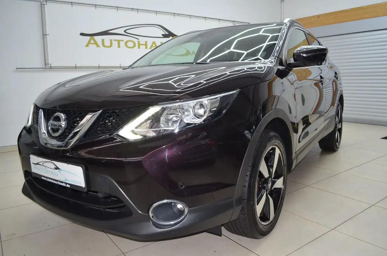 Nissan Qashqai 1.2 DIG-T N-Connecta ~Navi~Pano~Led~360 — photo 1 of 19