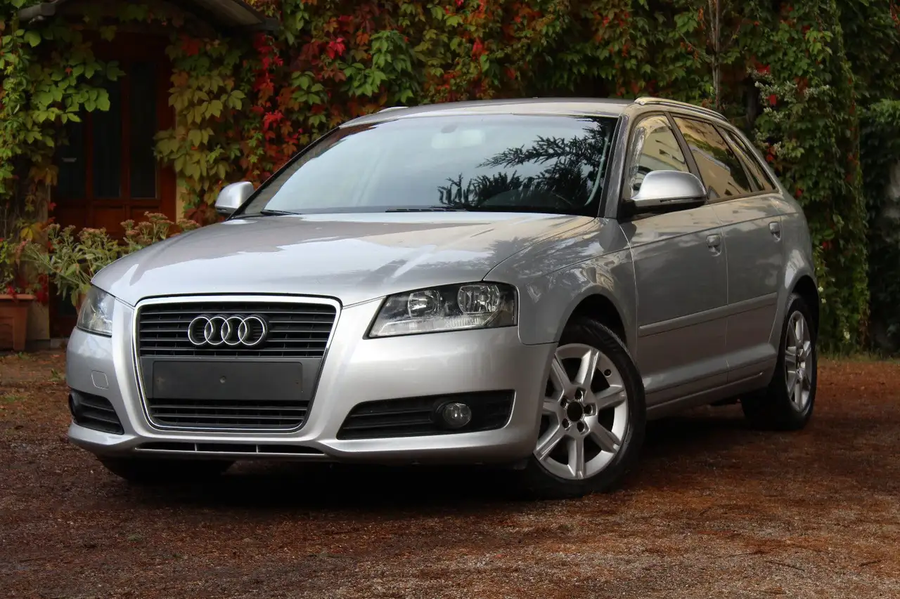 Audi A3 Sportback 1.4 TFSI Ambiente*TÜV NEU* — photo 1 of 14