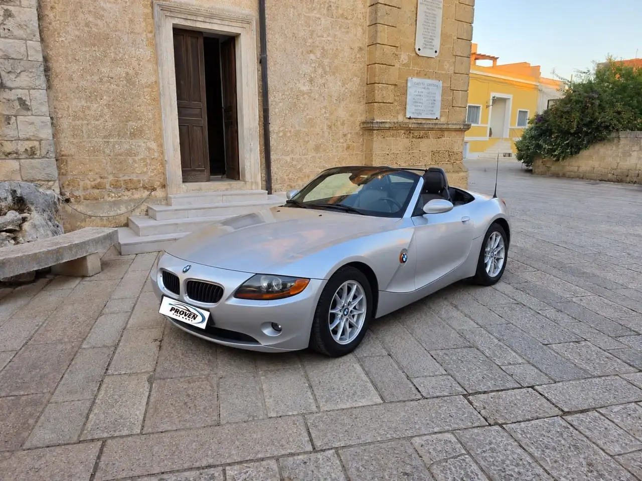 BMW Z4 Roadster 2.5i — photo 1 of 6