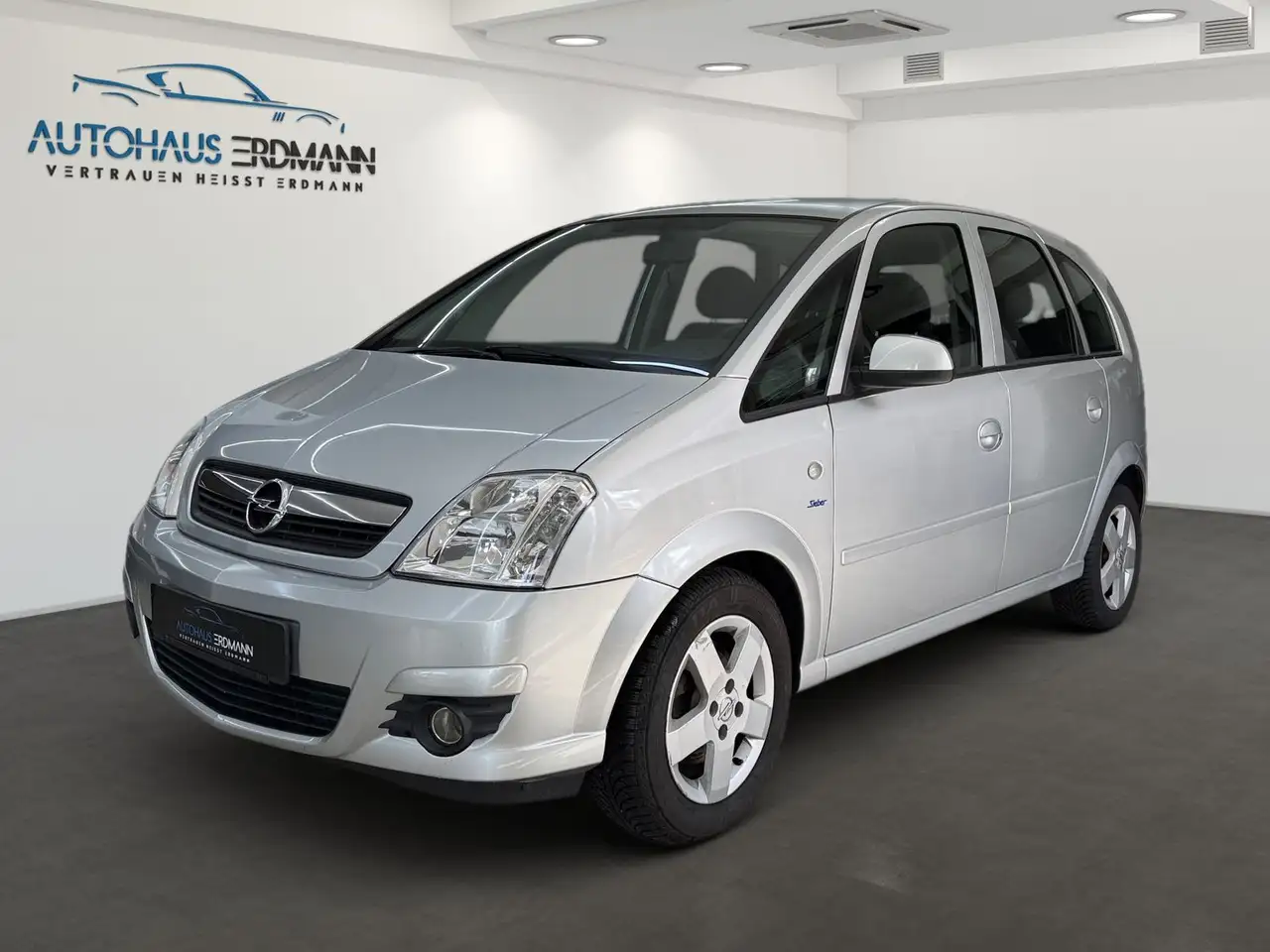 Opel Meriva Edition 1,6 Autom*Klima*Allwetter — photo 1 of 25