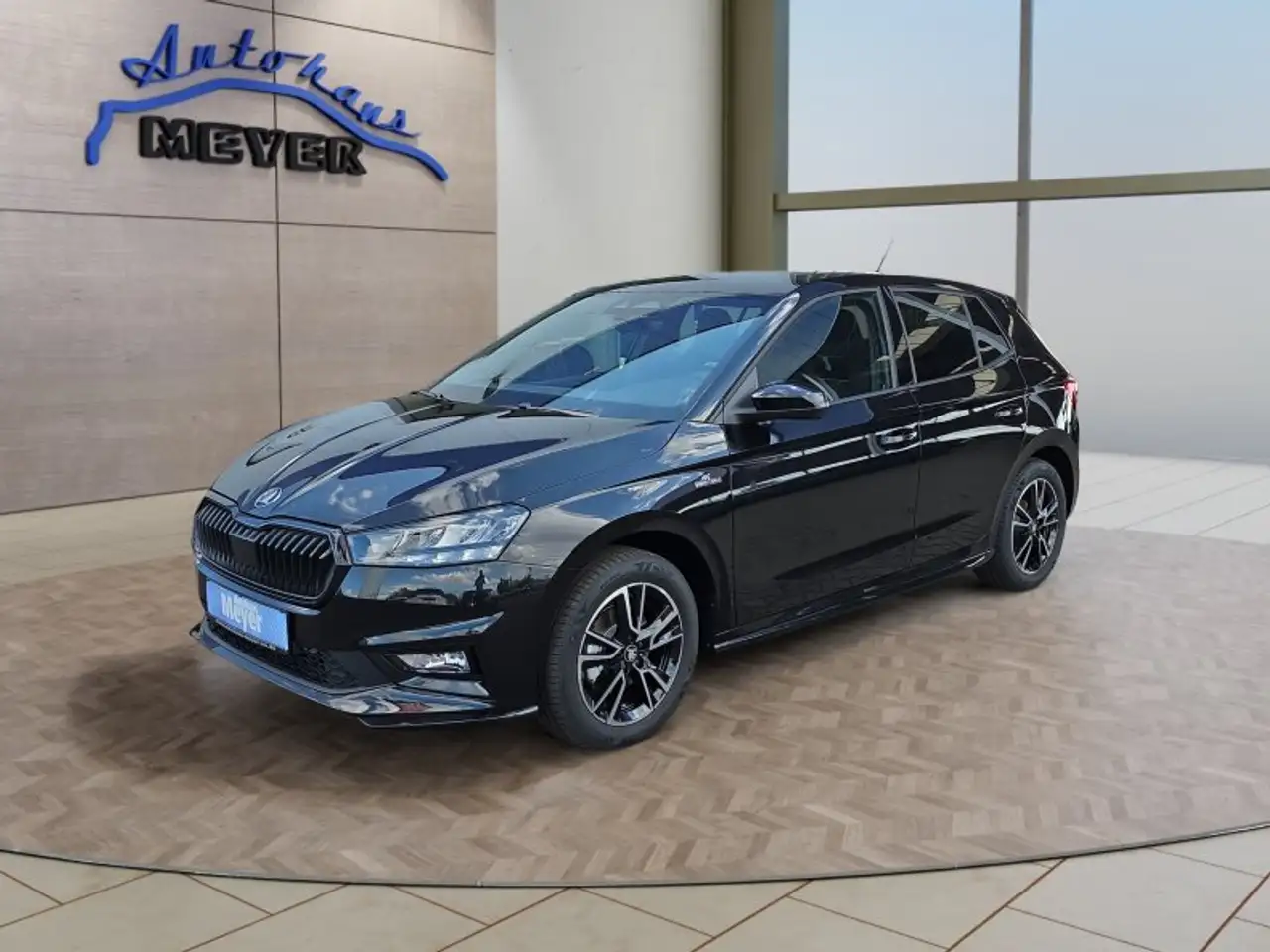 Skoda Fabia Monte Carlo 1,0TSI DSG 5*J.Gar/LED/Winterp/Temp. — photo 1 of 40