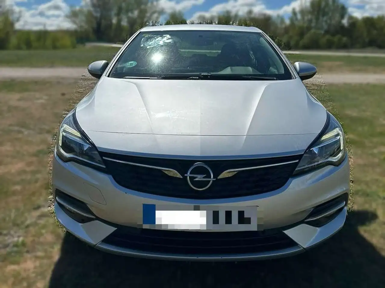 Opel Astra 1.5D DVC 77kW 105CV — photo 1 of 19