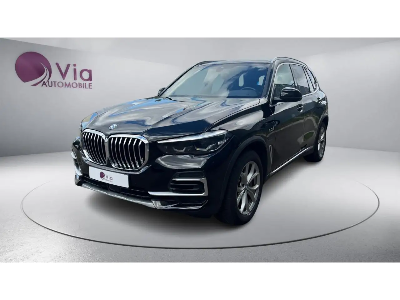 BMW X5 XDRIVE 45E HYBRIDE RECHARGEABLE 390 BVA XLINE - SIEGES CUIR ELECTRIQUES ET CHAUFFANTS / CARPLAY / A — photo 1 of 40