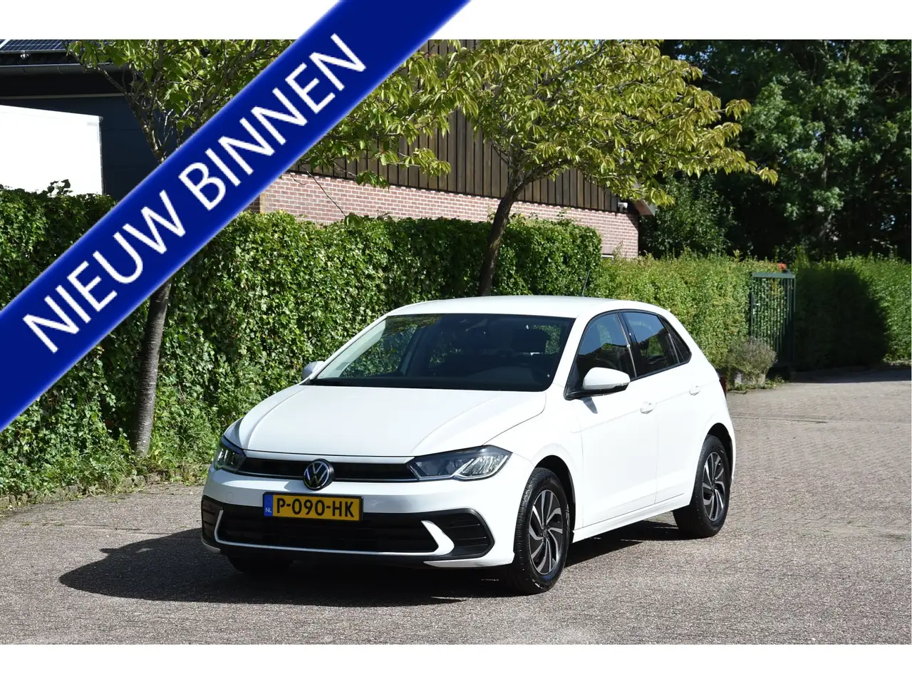 Volkswagen Polo 1.0 TSI 96 PK Life Carplay LED NAP Garantie — photo 1 of 39